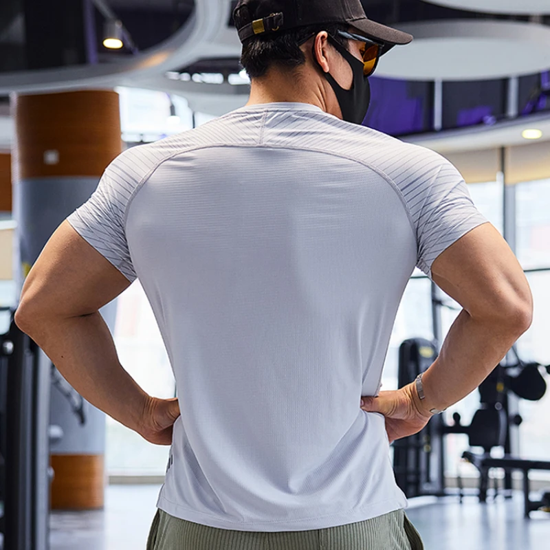 Men Sports T-shirt Dry Fit Sho - Pilates Yoga Wear ulasan dan harga